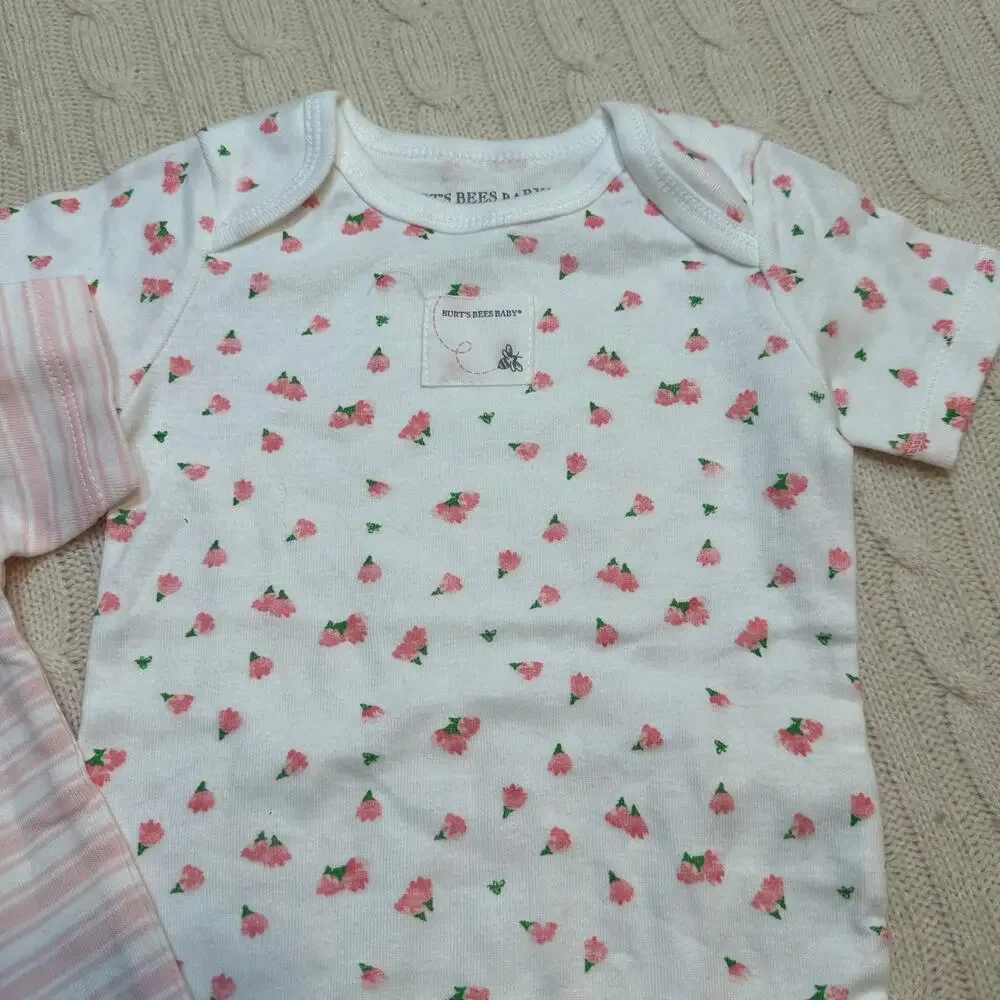 Bundle of Burt's Bees Baby Onesies sz 6-9m Organic Cotton Onesies